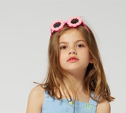 Billieblush - Blumen Sonnenbrille mit rosa Reliefblumen • Anti -UV 400