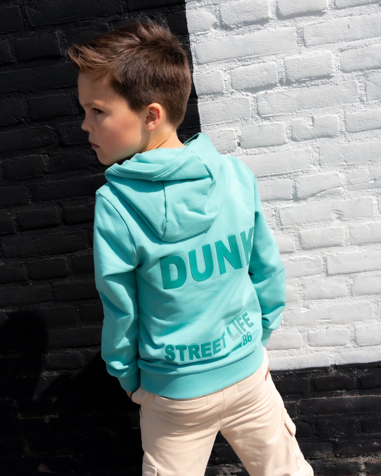 Skurk - Sweat à capuche backprint Sunnery