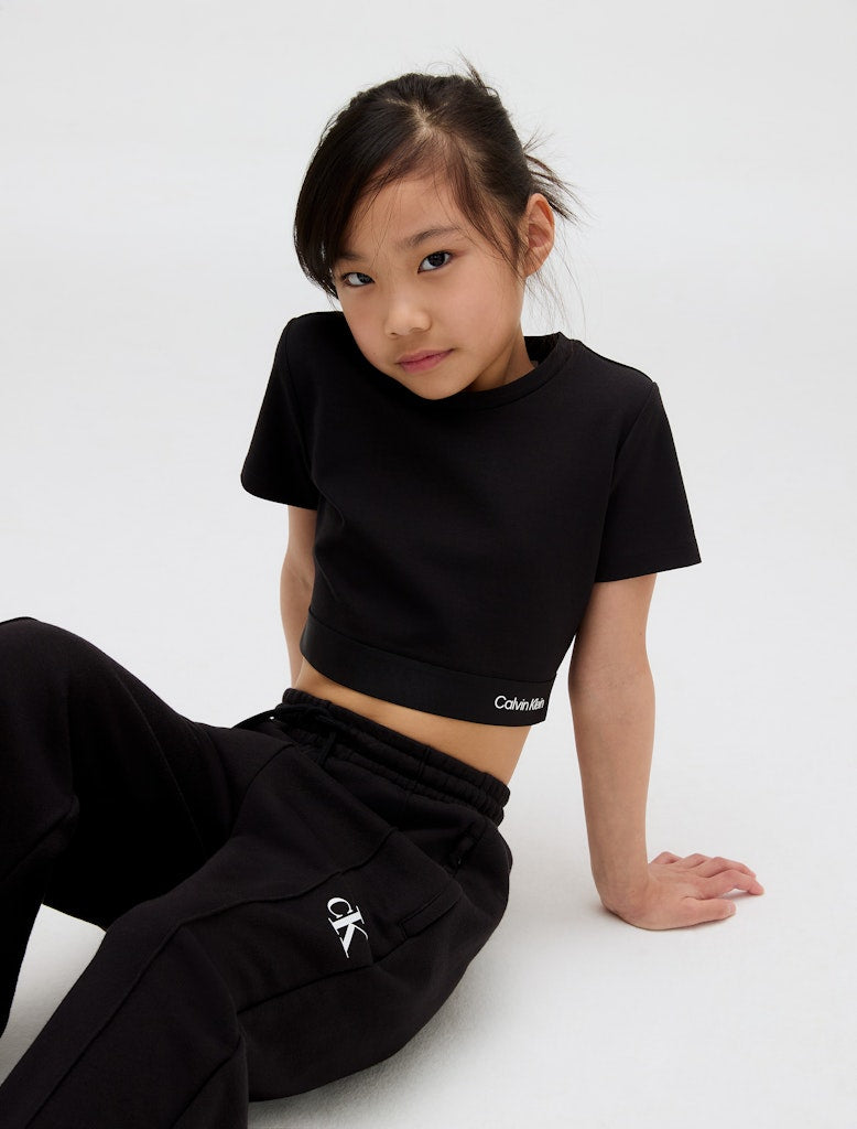Calvin Klein - Top noir Topo logo
