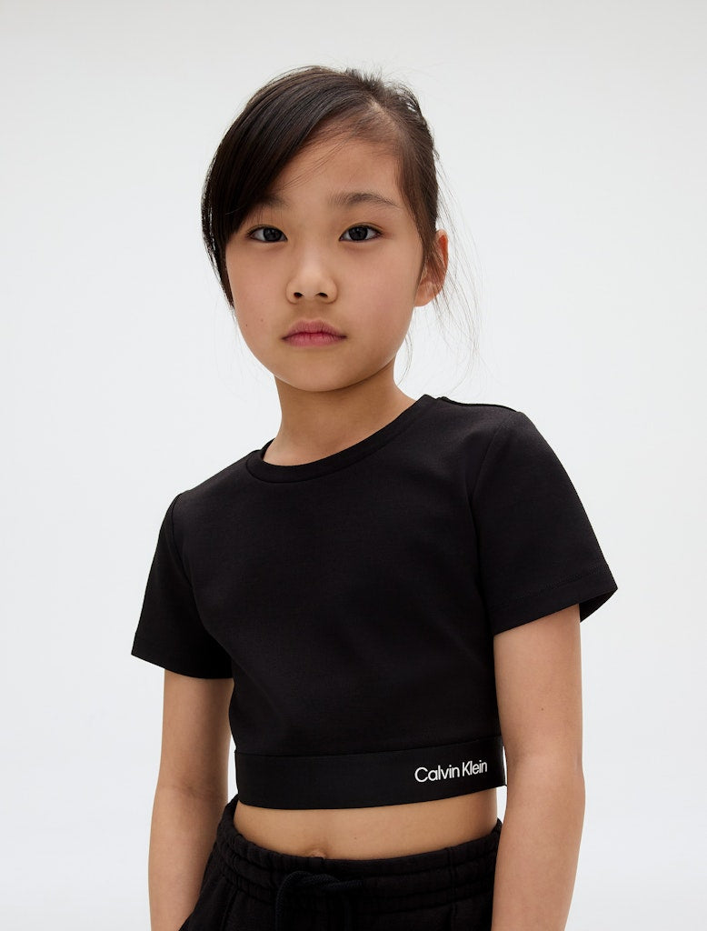 Calvin Klein - Top noir Topo logo