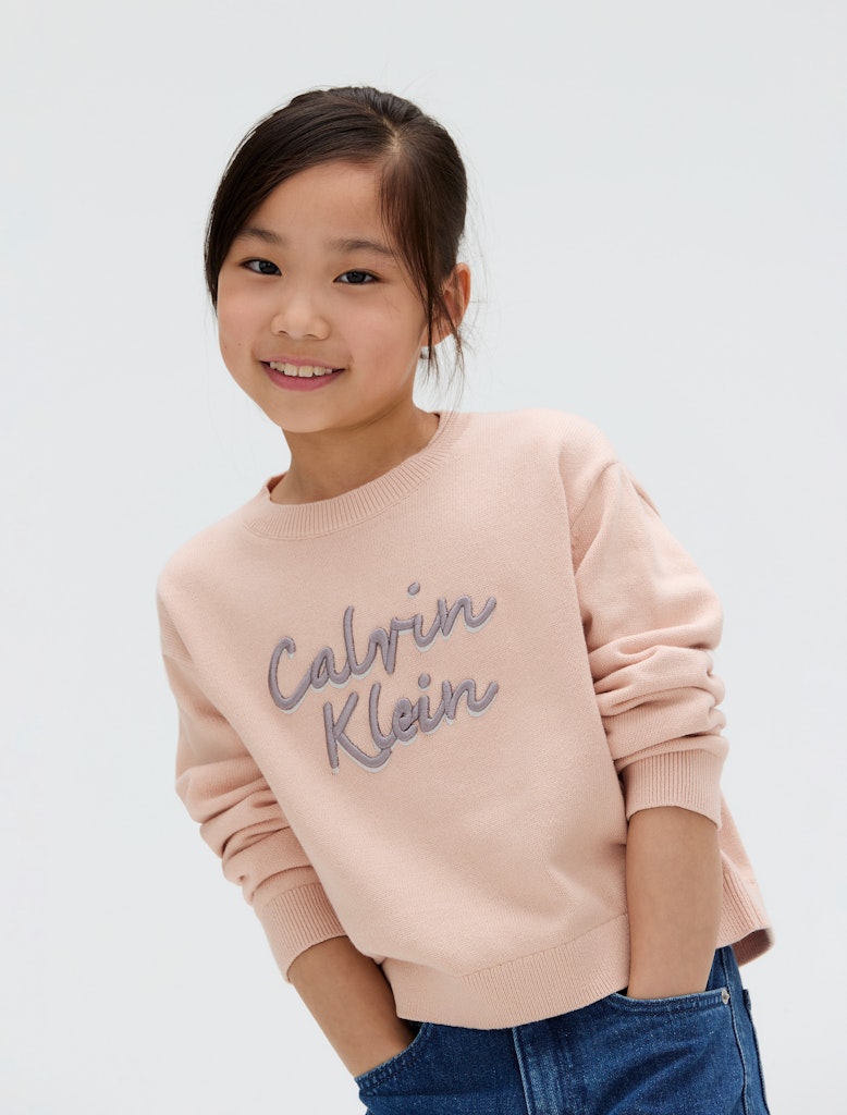 Calvin Klein - Pull Spanish Villa & logo métallique
