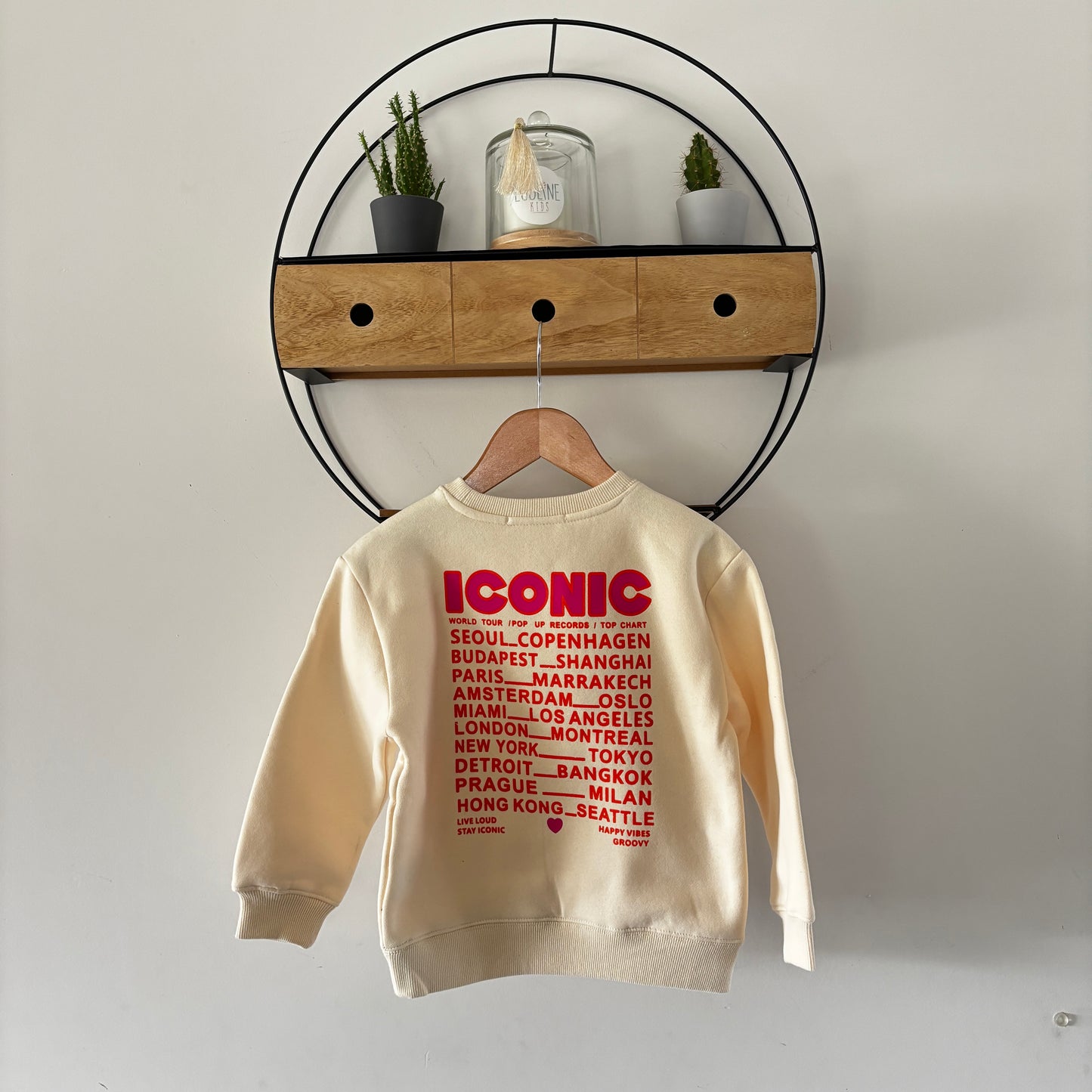 Mutter und Tochter – IKONISCHES Vanille-Sweatshirt