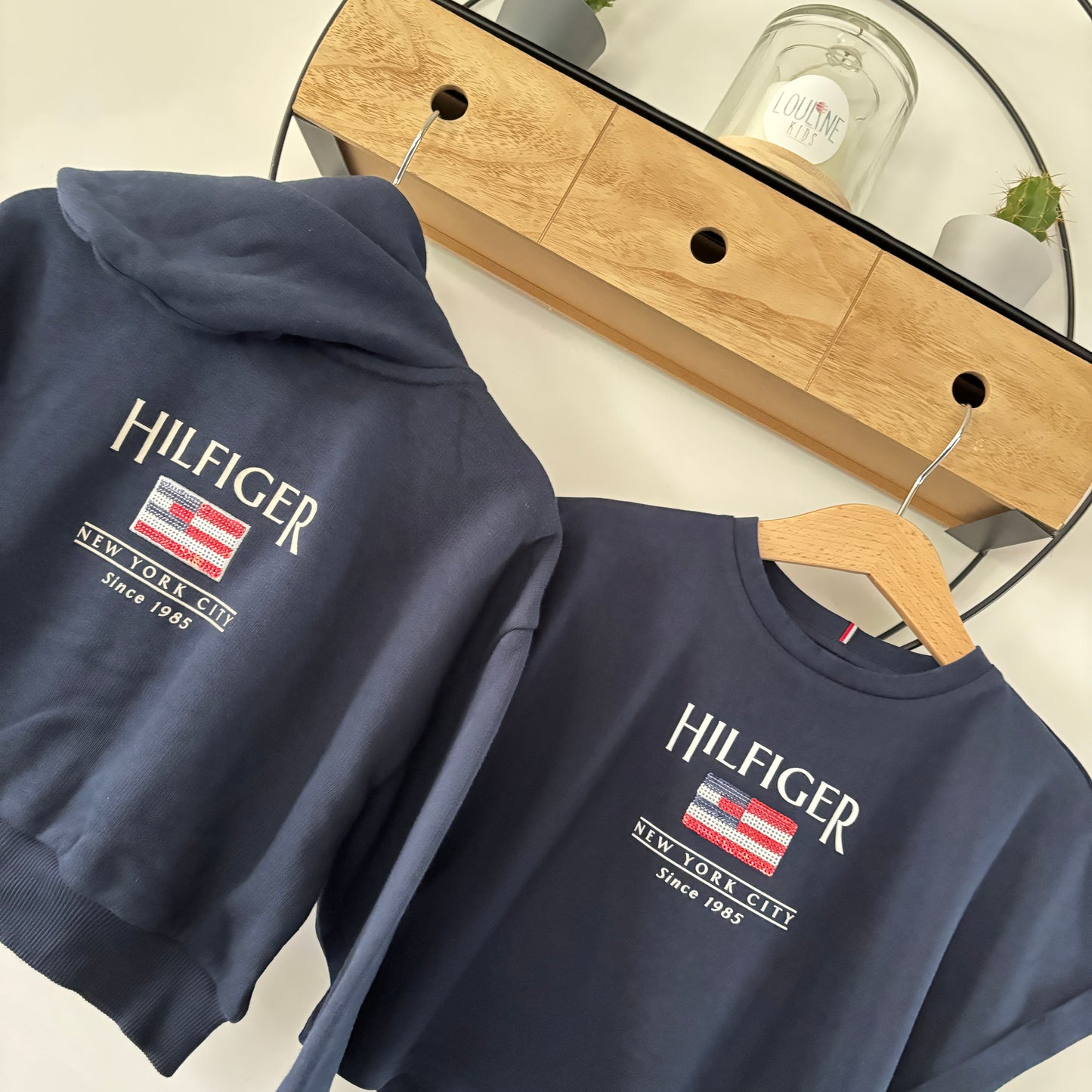Tommy Hilfiger - Cardigan Dark Night Navy con patrón de espalda