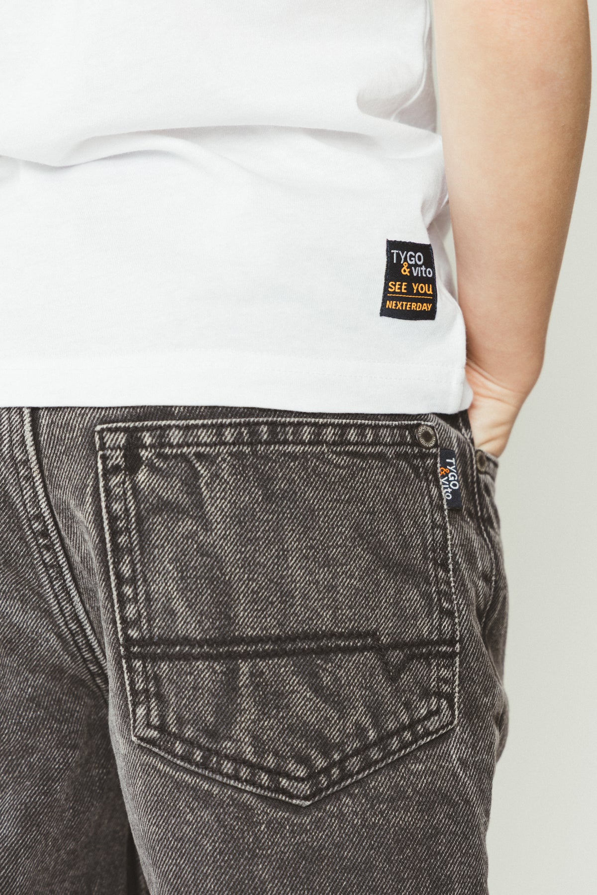 Tygo & Vito - Jean loose fit Mid Grey Denim LEX
