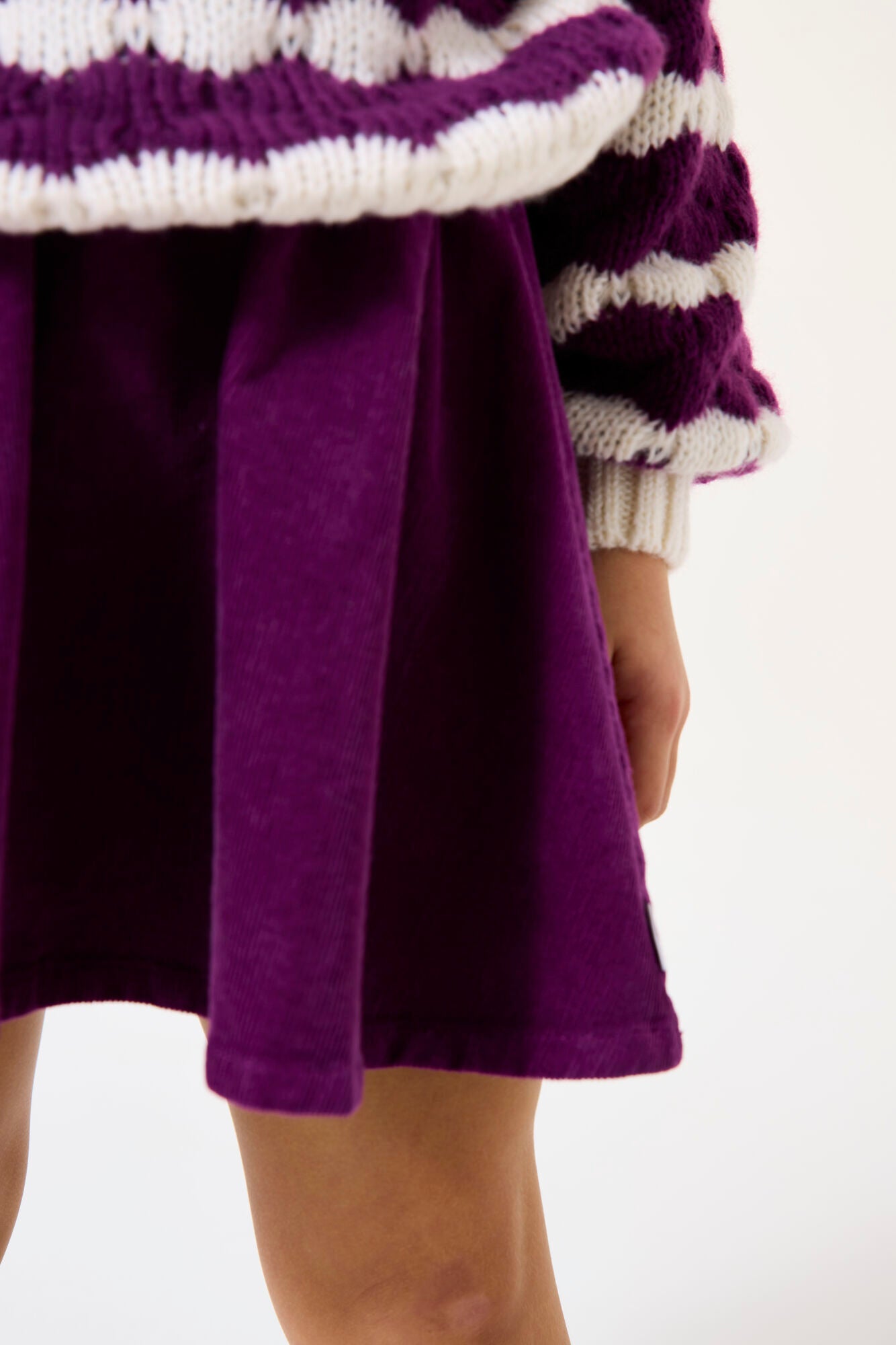 Garcia - Jupe plissée en velours plum purple