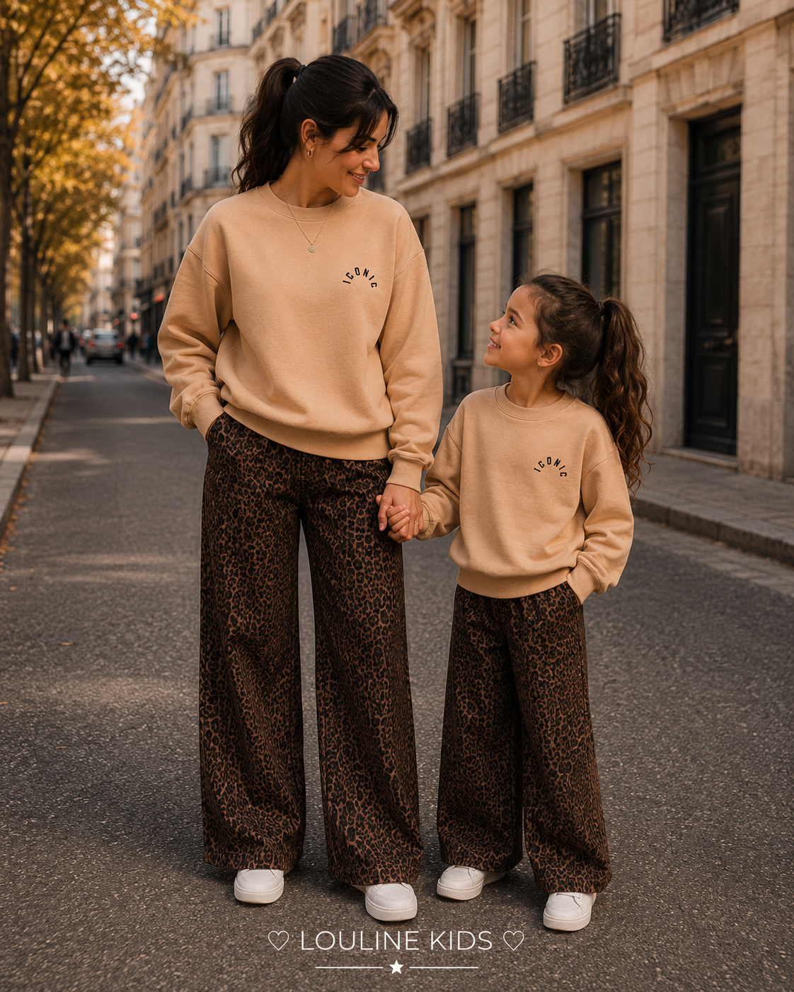Mère & Enfant - Sweat beige backprint ICONIC ‼️ précommande : réception le 26/08