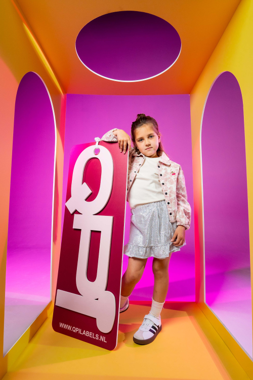 Quapi - Daya T-shirt met print op de achterkant