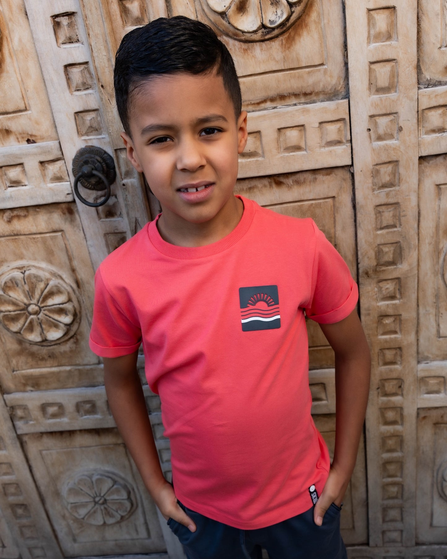 Skurk - T-shirt backprint raspberry Tima