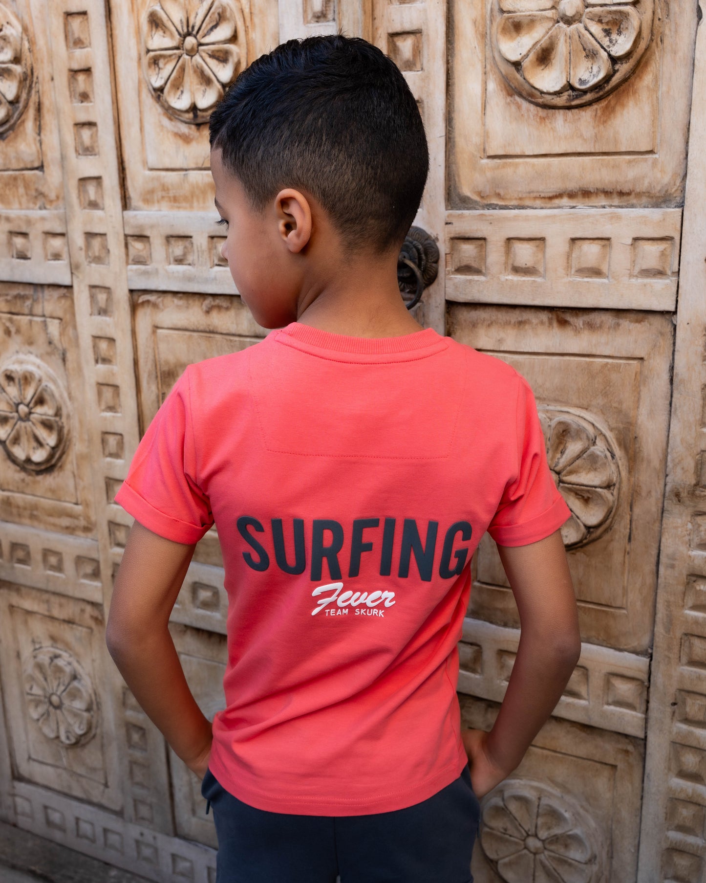 Skurk - T-shirt backprint raspberry Tima