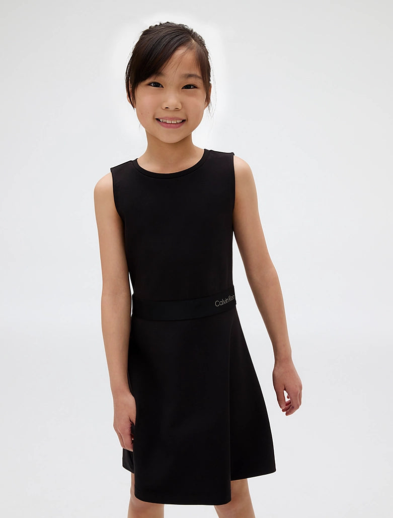 Calvin Klein - Robe noire Fite Flare