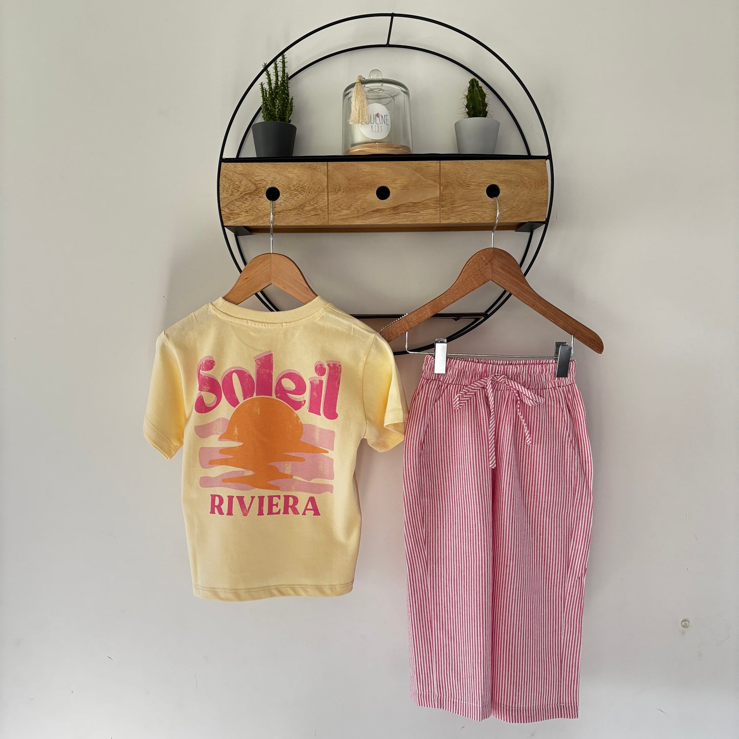 Mutter und Tochter – Rosa Hose