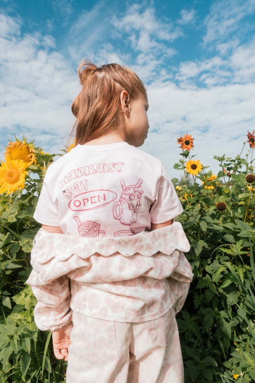 Quapi – Demi-T-Shirt mit Rückenaufdruck